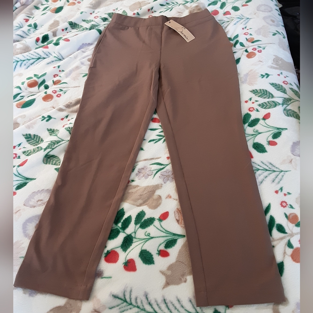 NWT Le Serein Pants